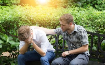 “언젠간 웃을 날이 올 거야!” 일이 힘든 친구 위로하기